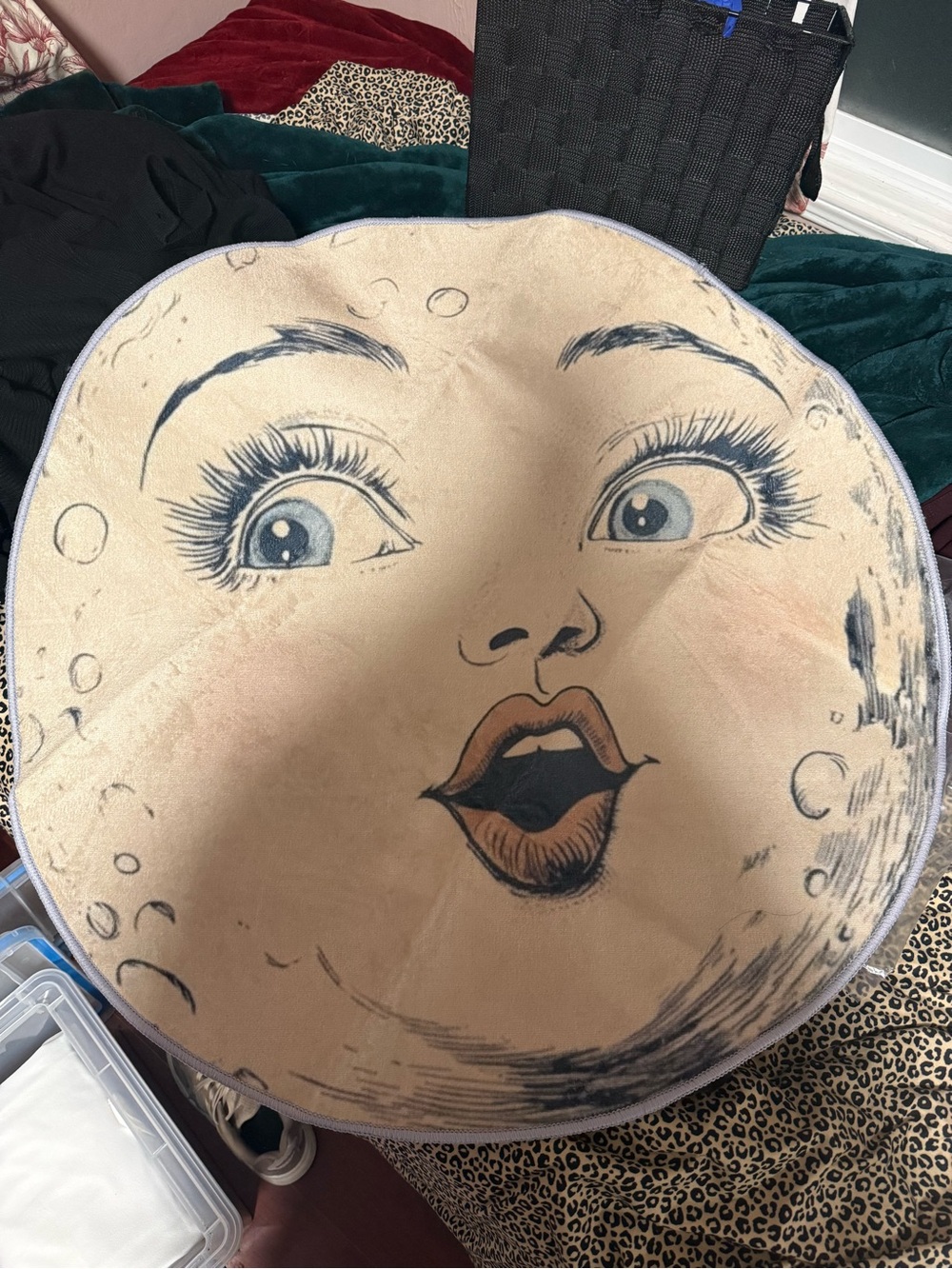 Novelty Round Moon Face floor mat - Beige with Black & Brown Illustration